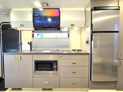 2026 Winnebago VIEW - Photo 7