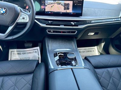 2023 BMW X7 — photo 19 view