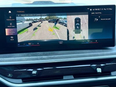 2023 BMW X7 — photo 34 view