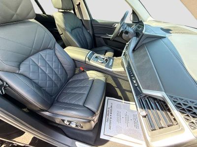 2023 BMW X7 — photo 15 view