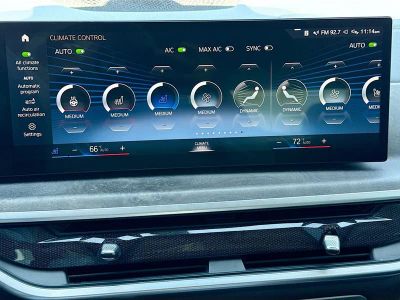 2023 BMW X7 — photo 35 view