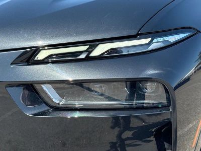 2023 BMW X7 — photo 9 view