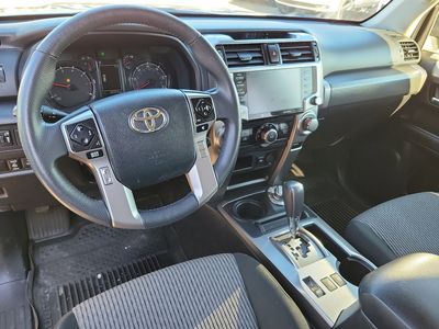 2023 Toyota 4Runner - Photo 2