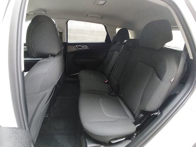 2025 Kia Sportage — photo 24 view