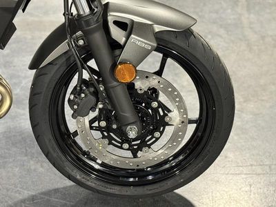 2026 Kawasaki Z500 ABS — photo 12 view