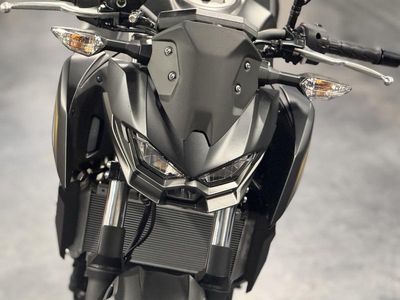 2026 Kawasaki Z500 ABS — photo 10 view