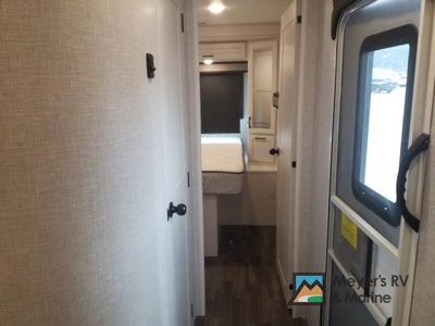 2025 Jayco Eagle HT - Photo 19
