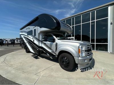 2024 Thor Motor Coach Magnitude - Photo 1