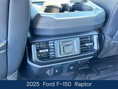 2025 Ford F-150 - Photo 37
