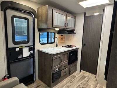 2023 Venture Sonic Lite - Photo 5