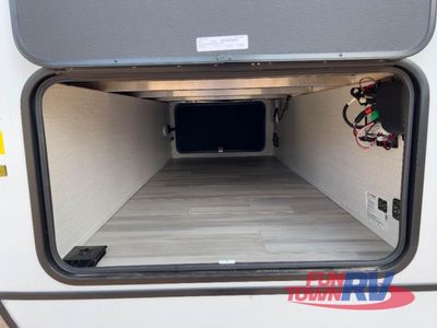 2025 Cruiser MPG - Photo 13
