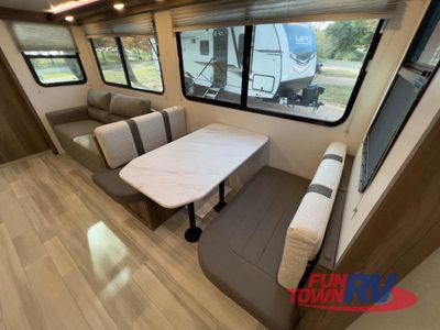 2025 Cruiser MPG - Photo 29