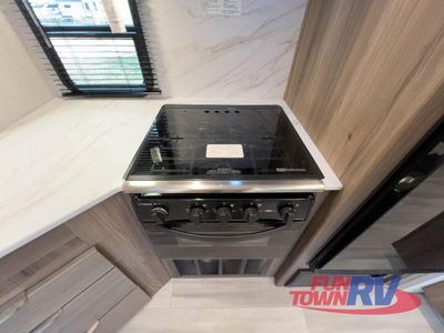 2025 Cruiser MPG - Photo 23