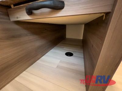 2025 Cruiser MPG - Photo 41
