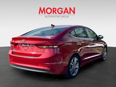2017 Hyundai Elantra — photo 7 view