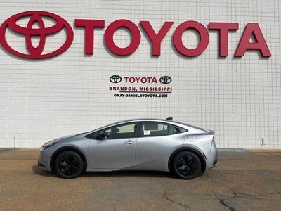 2026 Toyota Prius - Photo 2