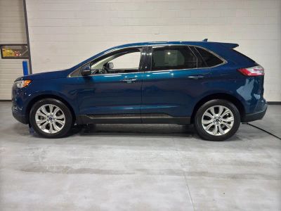 2020 Ford Edge — side profile view