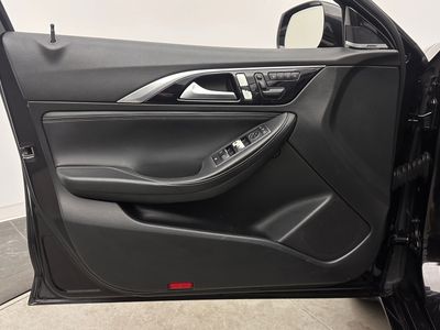 2018 INFINITI QX30 - Photo 10