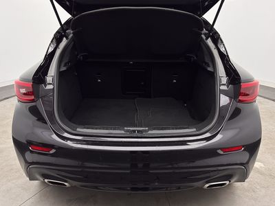 2018 INFINITI QX30 - Photo 26