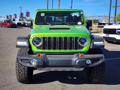 2025 Jeep Gladiator — detail view