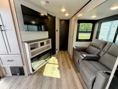 2026 Jayco Jay Feather - Photo 8