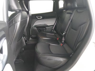 2024 Jeep Compass — photo 13 view