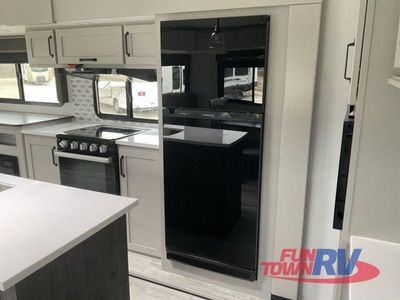 2025 Keystone RV Outback - Photo 21