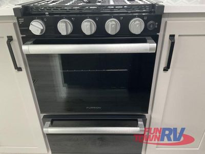 2025 Keystone RV Outback - Photo 19