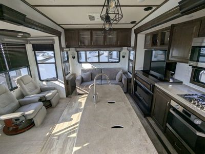 2019 Grand Design Solitude - Photo 13