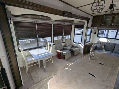 2019 Grand Design Solitude - Photo 11