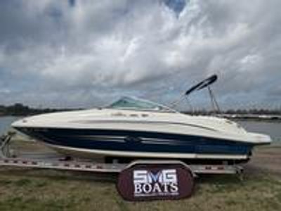 2007 Sea Ray 220 SD - Photo 1