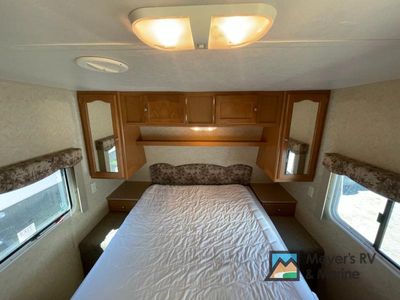2007 Dutchmen Lite — photo 19 view
