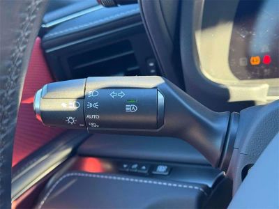 2022 Lexus LC - Photo 22