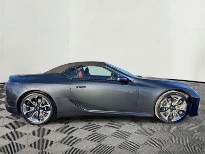 2022 Lexus LC - Photo 10