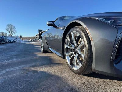 2022 Lexus LC - Photo 11