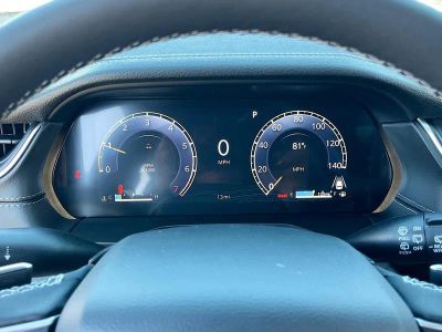 2025 Jeep Grand Cherokee — photo 12 view