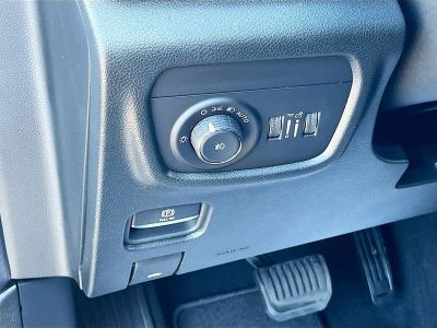 2025 Jeep Grand Cherokee — photo 10 view