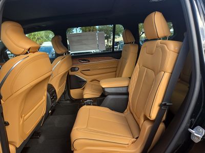 2025 Jeep Grand Cherokee L - Photo 15