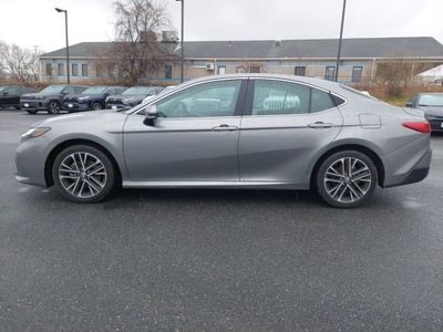 2025 Toyota Camry XLE - Photo 8