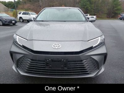 2025 Toyota Camry XLE - Photo 11