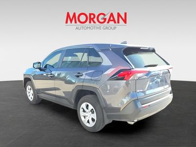 2025 Toyota RAV4 - Photo 6