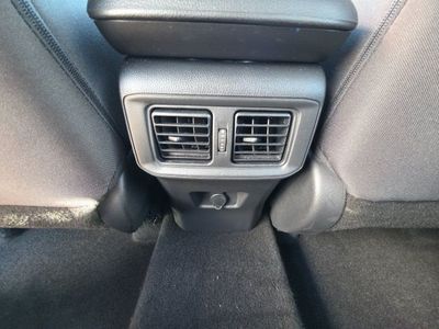 2025 Toyota RAV4 - Photo 24