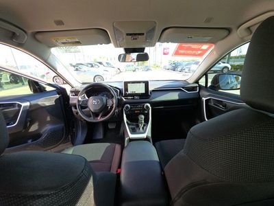 2025 Toyota RAV4 - Photo 25