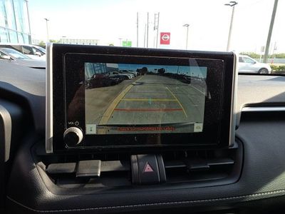 2025 Toyota RAV4 - Photo 19