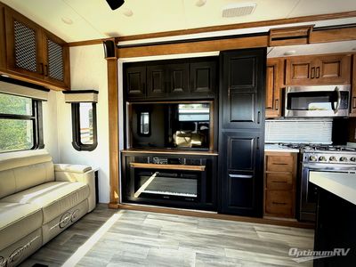 2022 Heartland Bighorn - Photo 8