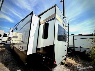 2022 Heartland Bighorn - Photo 3
