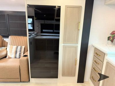 2026 Forest River RV Wildwood Heritage Glen LTZ — photo 17 view