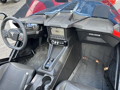 2025 Polaris Slingshot Slingshot SLR AutoDrive - Photo 7