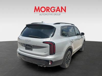 2024 Kia Telluride — engine compartment view