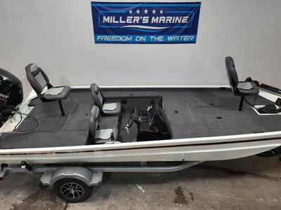 2024 Lowe Boats Legacy - Photo 1